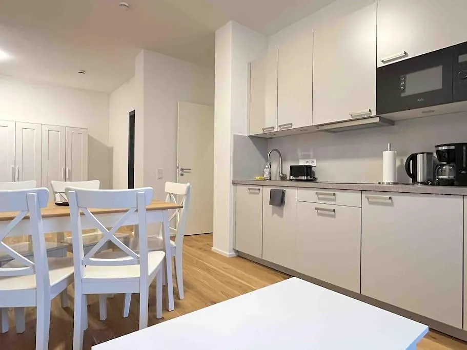 Apartment Am1013 - Moderne Monteur Oder Ferienwohnung Mit Terasse Amberg