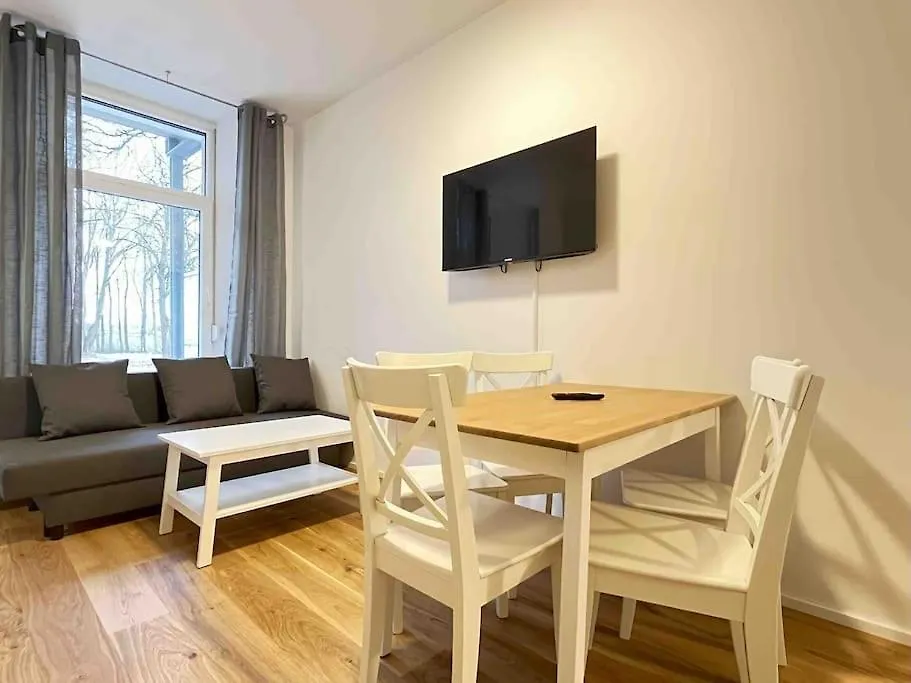 Am1013 - Moderne Monteur Oder Ferienwohnung Mit Terasse Amberg Germany