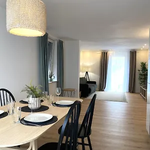 Modernes & Grosszuegiges 3-zimmer - Naehe Klinikum & Altstadt Apartment